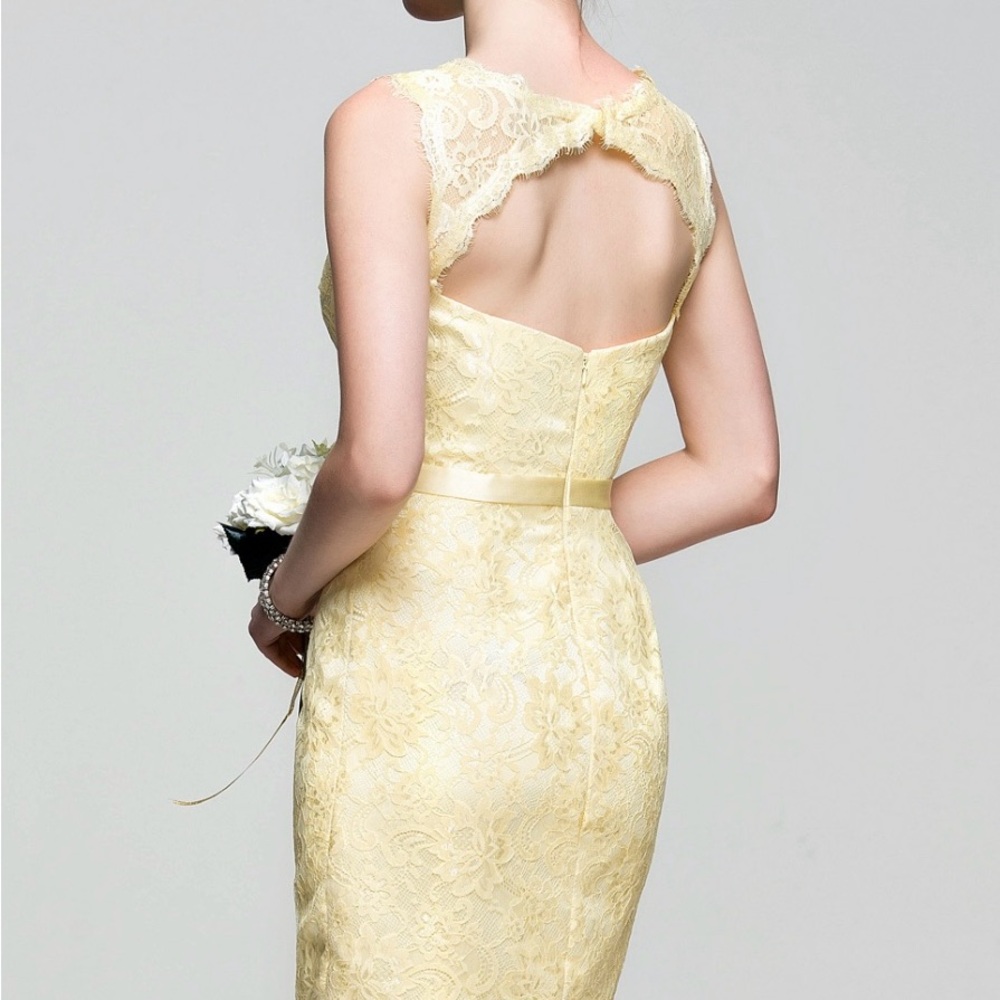 Wedding Dress - Picture 11 of 11